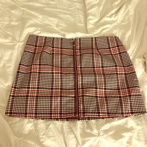 Plaid mini skirt